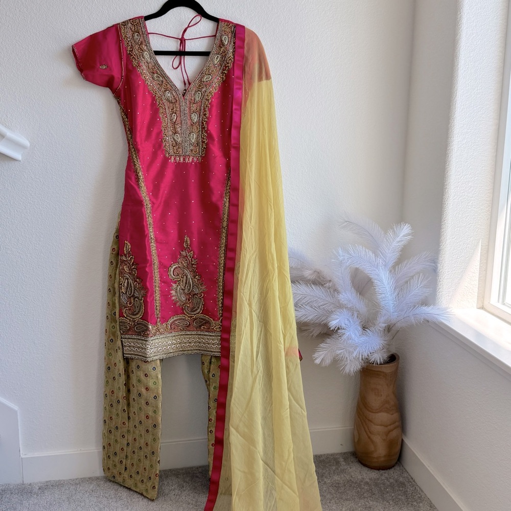 Pink & Yellow Contrast 3-Piece Indian Salwar Kameez (Indian Suit)